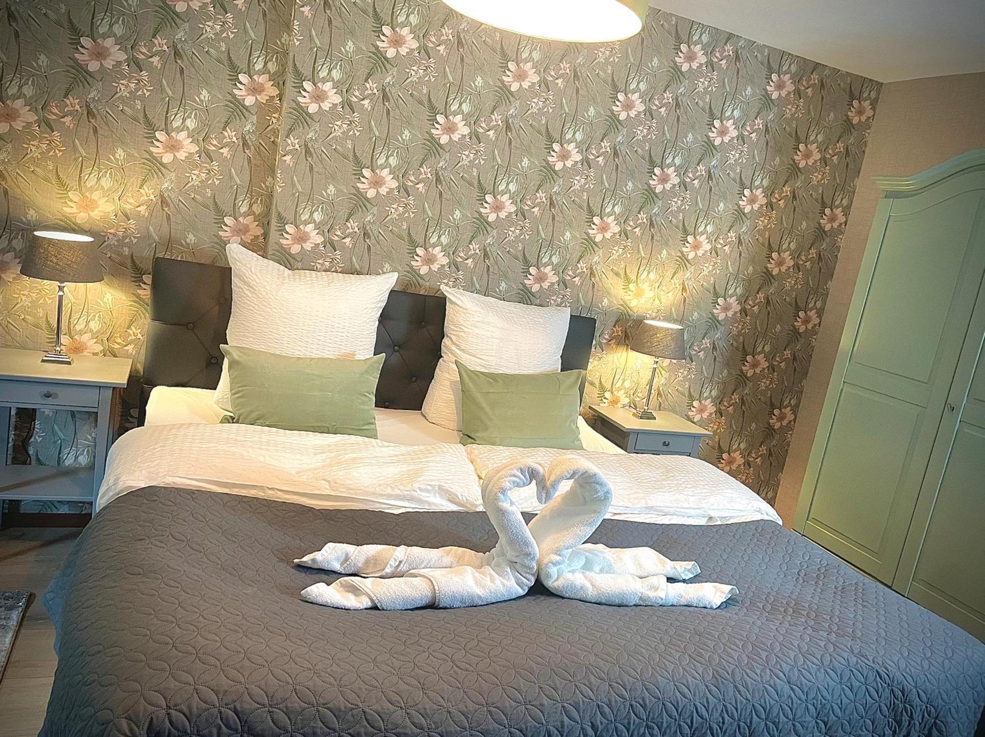 Fata Morgana Hotell Cochem Eksteriør bilde